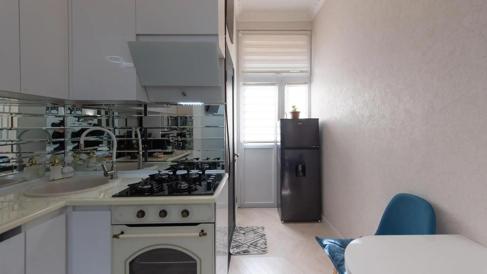 Apartment In Old Tbilisi Georgia
