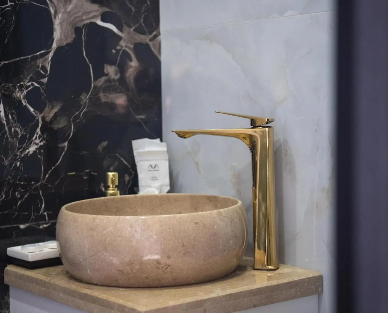 Apartment In Old Tbilisi